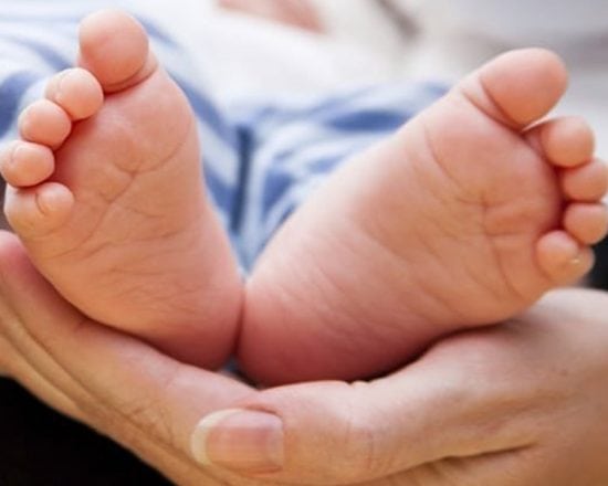 Les premières tétées de Bébé