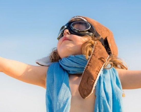 Prendre l’avion avec un bébé de 10 à 36 mois