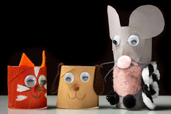 ChienChatSouris en rouleau papier toilette