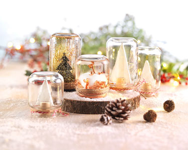 Le DIY : les boules à neige et les décorations de Noël
