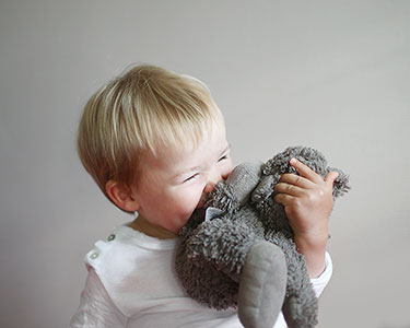 Le doudou de bébé, quelle histoire !