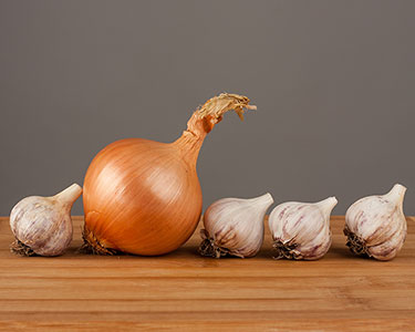 L'ail et l'oignon dans l'alimentation de bébé